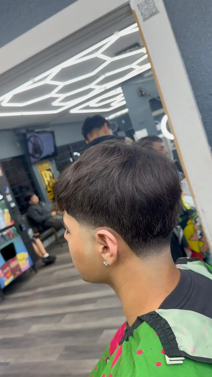 Fresh taper cut by Gio at Billionaire Barbershop, Phoenix